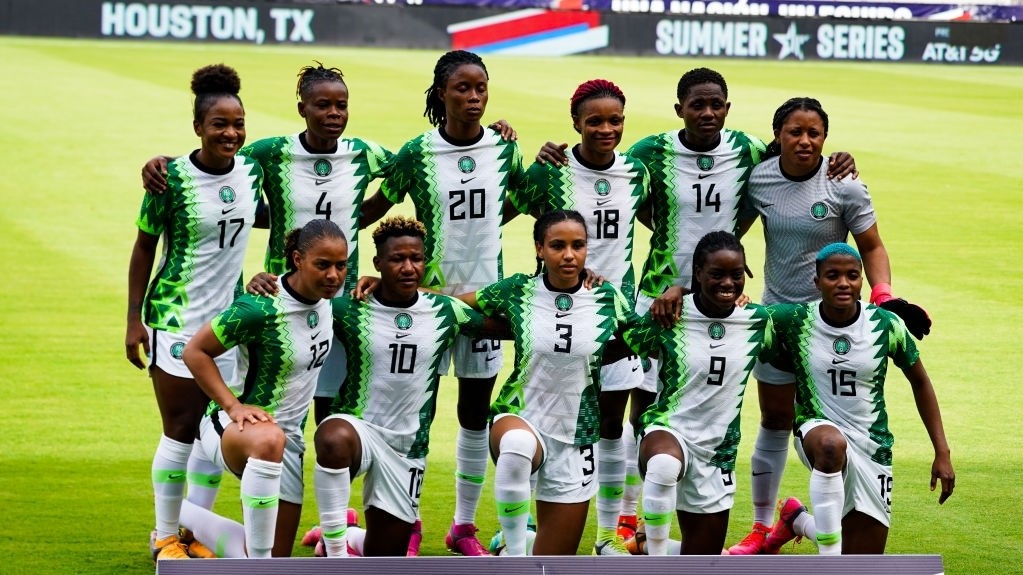 Super falcons