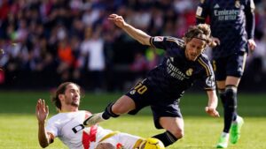 Real Madrid vs Vellacano